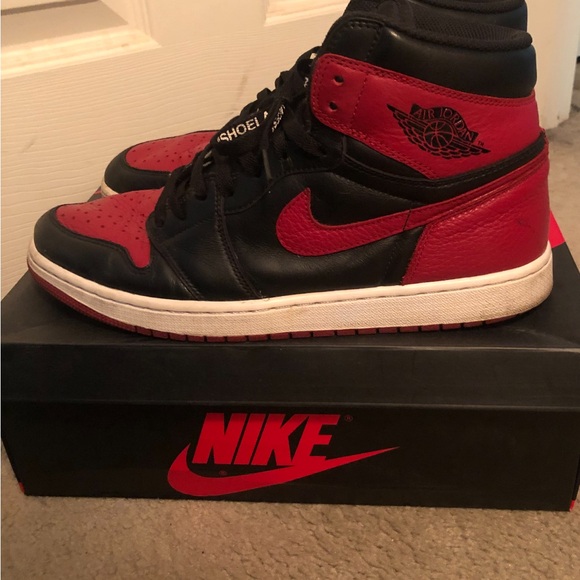 Jordan 1 Retro High Bred Banned (2016) - Picture 5 of 6
